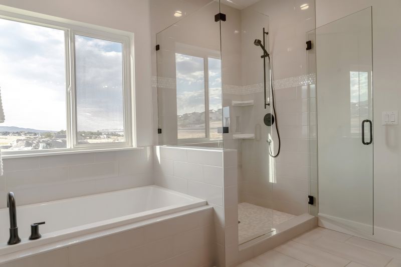 Corner Bathtub with Modern Design